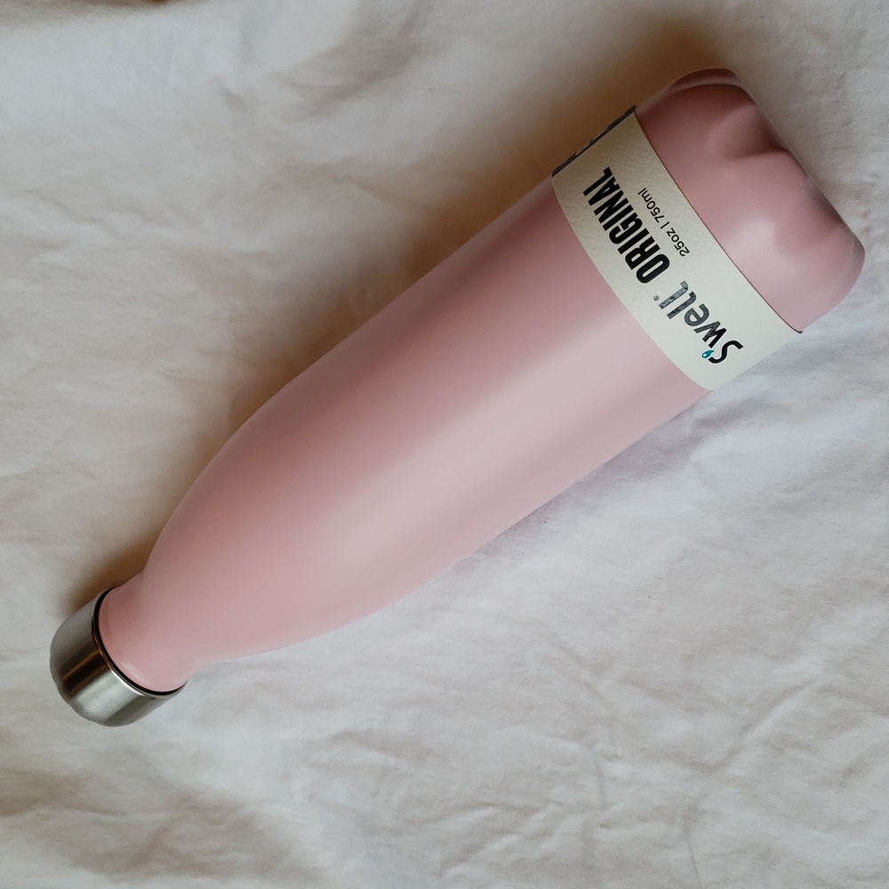 Sip by S'well 25 oz insulated stainless steel water bottle Swell